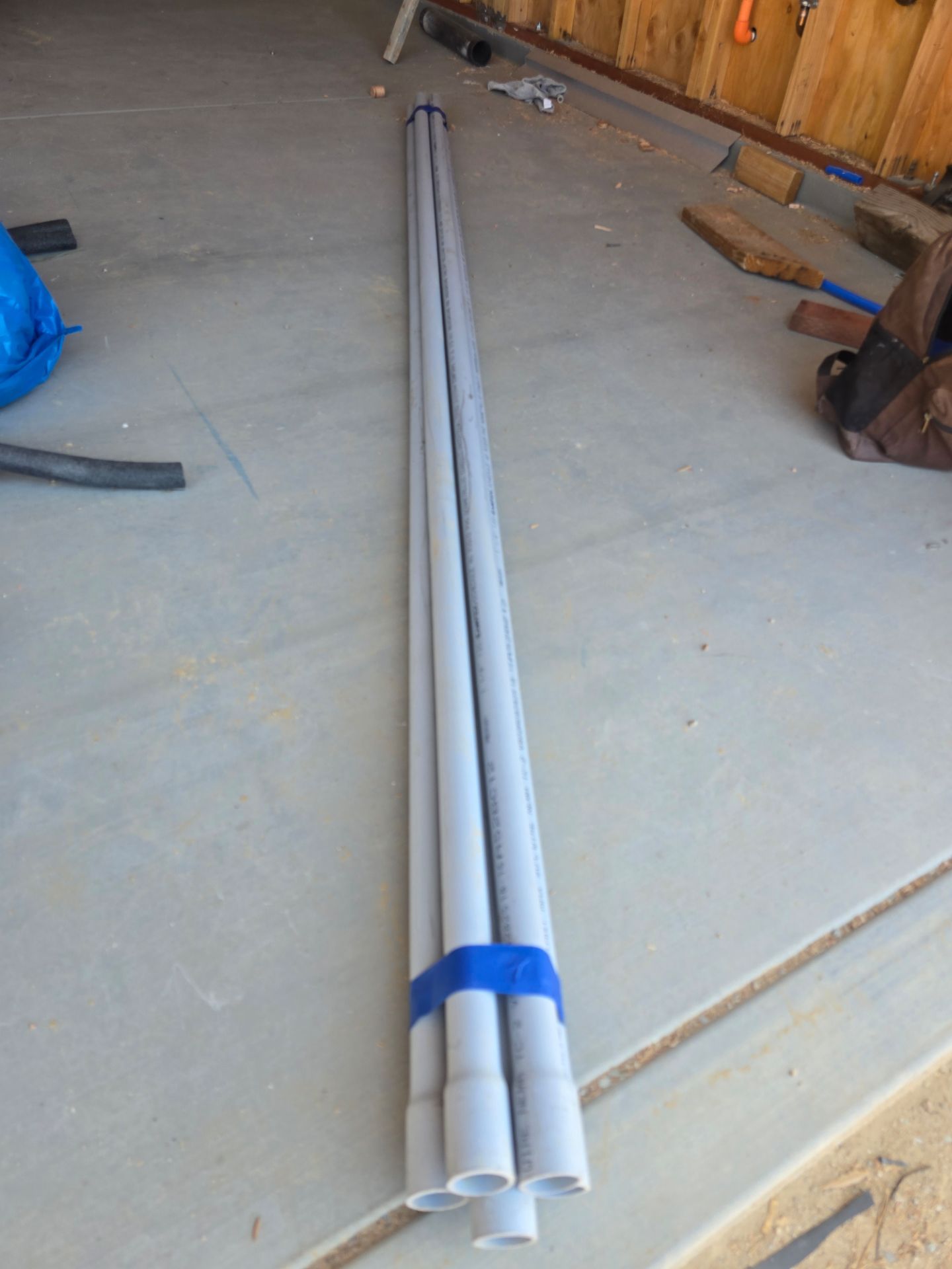 SCHEDULE 40 PVC 1 1/4 X 10 FEET
