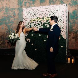 Decorative Flower Backdrop For Weddings And Events
