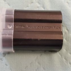 New Original Nikon EN-EL15  Rechargeable Lithium-Ion Battery



  Ig