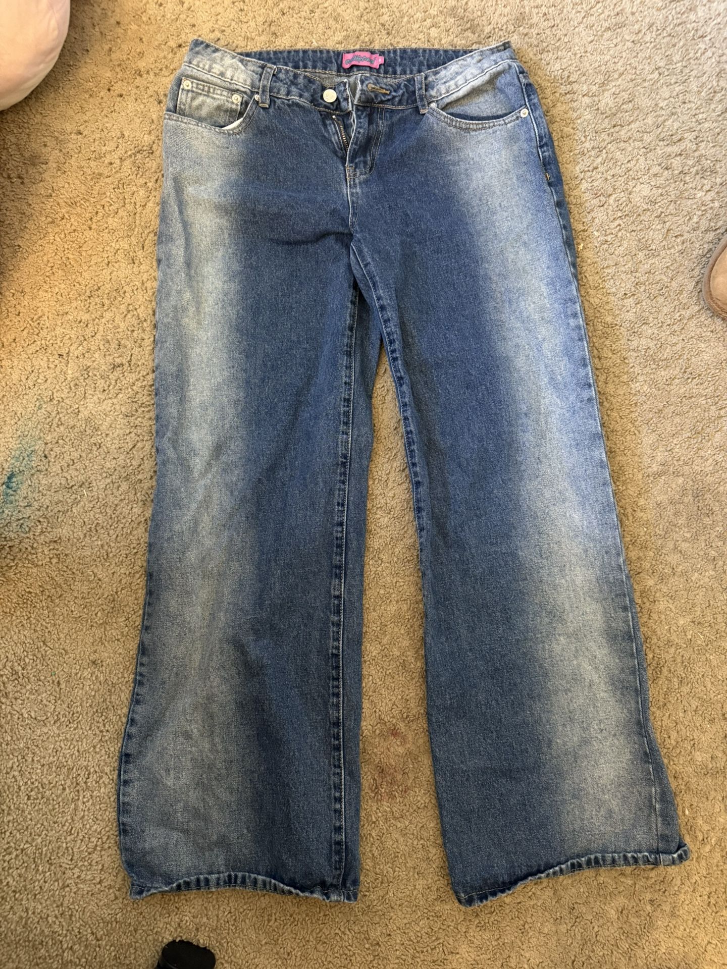 edikted raelynn washed low rise jeans