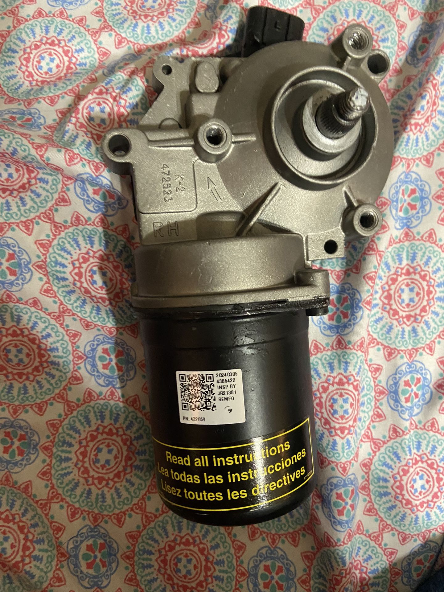Brand New Toyota Windshield Wiper Motor