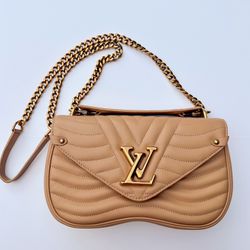 Louis Vuitton New Wave Chain Bag PM – Nude Beige Leather