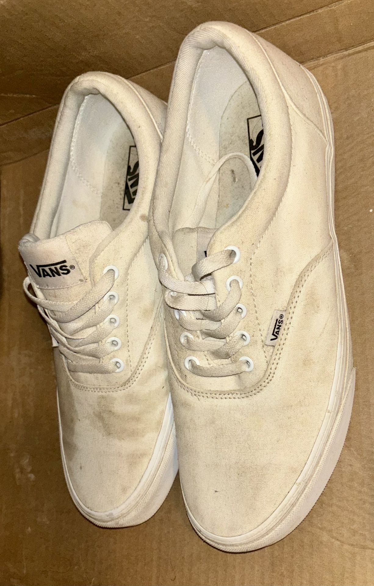 Authentic White Vans Low (12)