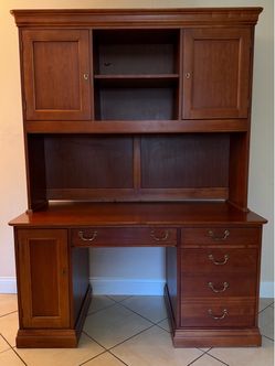Beautiful Wooden Executive Desk with Hutch & Storage