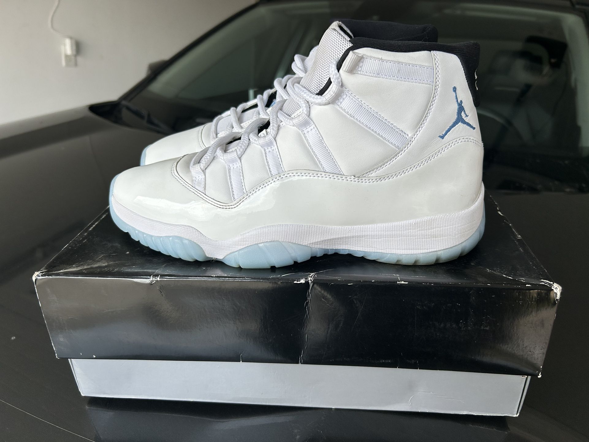 Legend Blue Jordan 11 Size 12