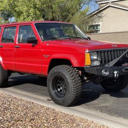 1987 Jeep Cherokee