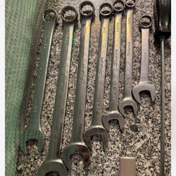 Snap on SAE wrenches And Screwdriver Set 