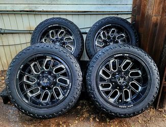 20" Luxx HD Rims with All terrain tires