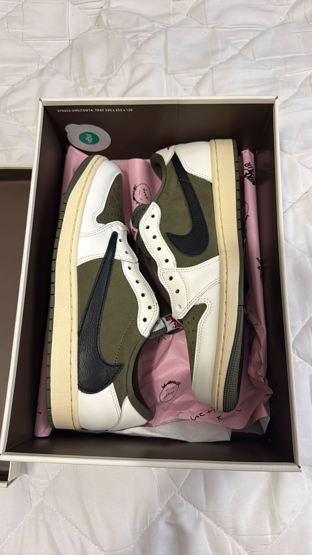 Nike Air Jordan x Travis Scott Jordan 1 Low Medium Olive Size 10