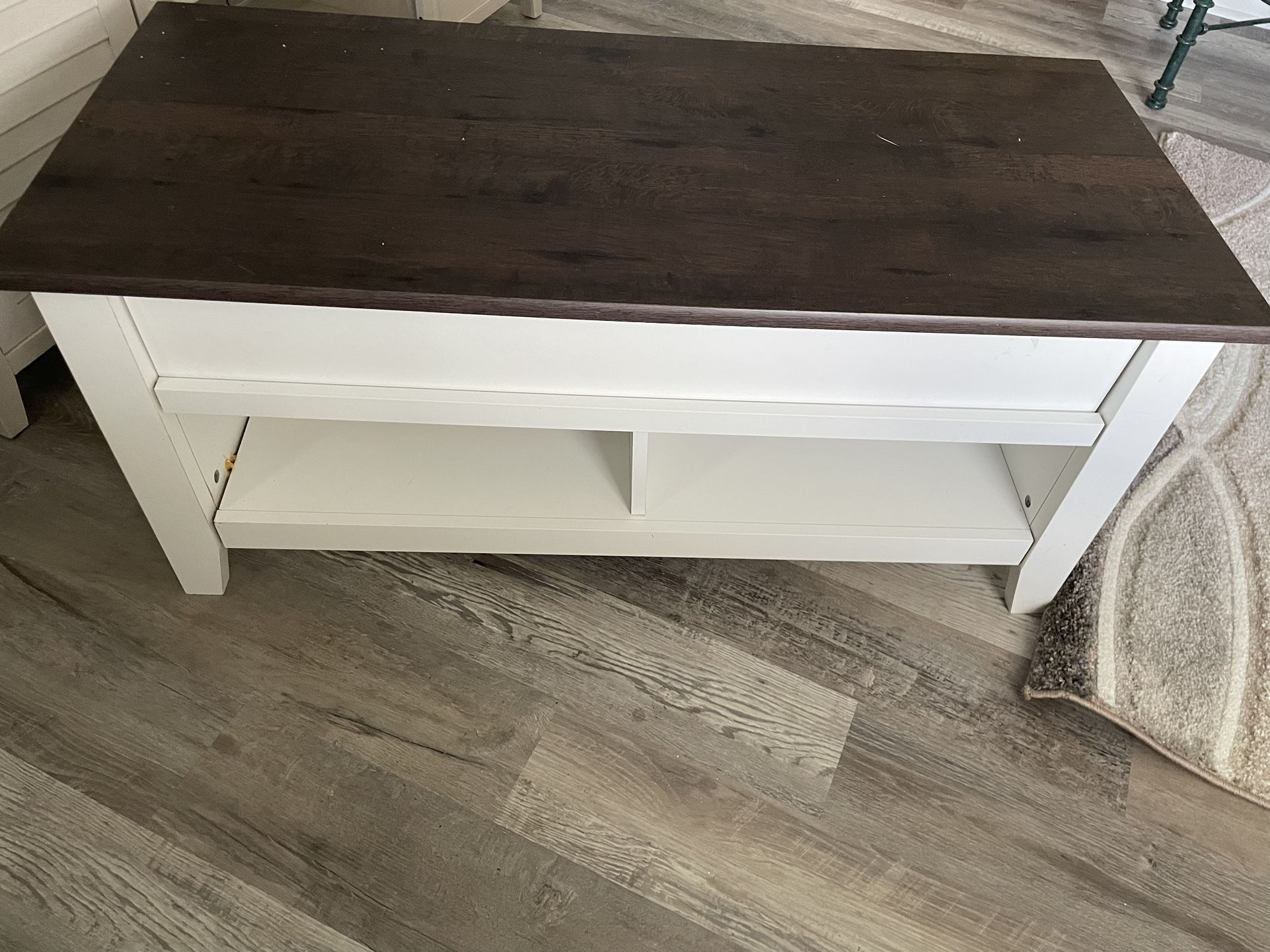 Lift top Coffee Table