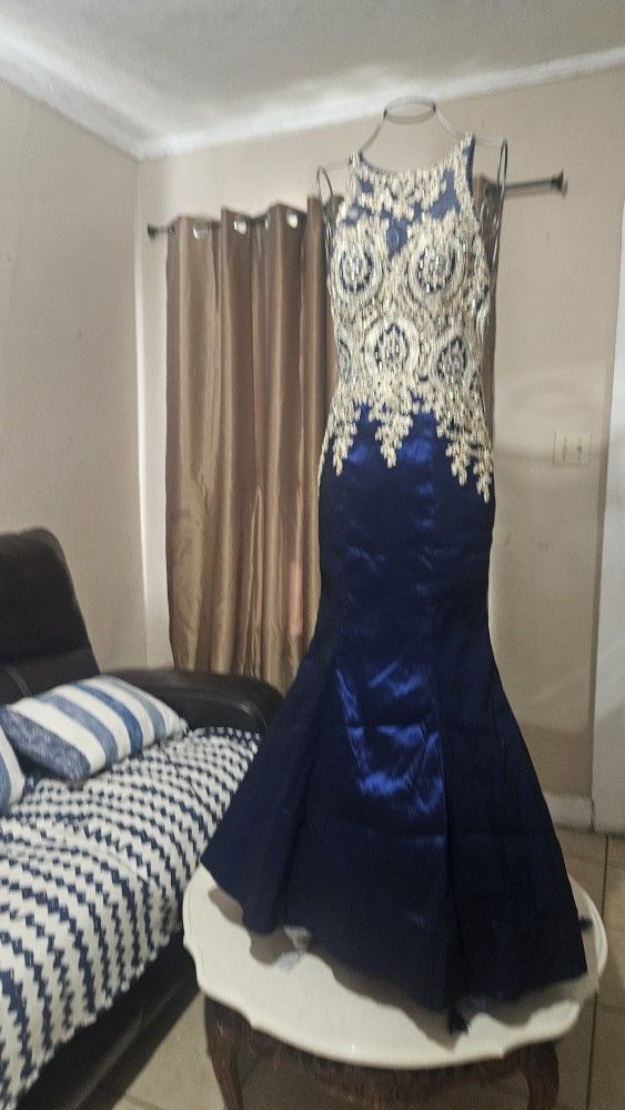 Prom Or Occasion Dress Royal 👗 Beautiful Size 10