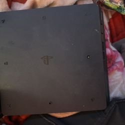 PS4 Slim