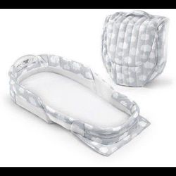 Baby Delight Portable Baby Lounger