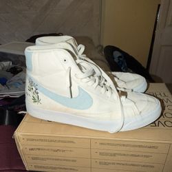 Nike Blazer Mid 77 “White Indigo”