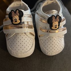 Baby Shoes 