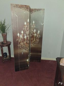 Light up divider