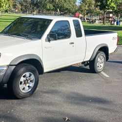 2000 Nissan Frontier