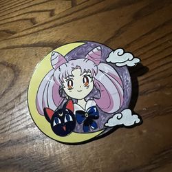 Sailor Moon big enamel pin