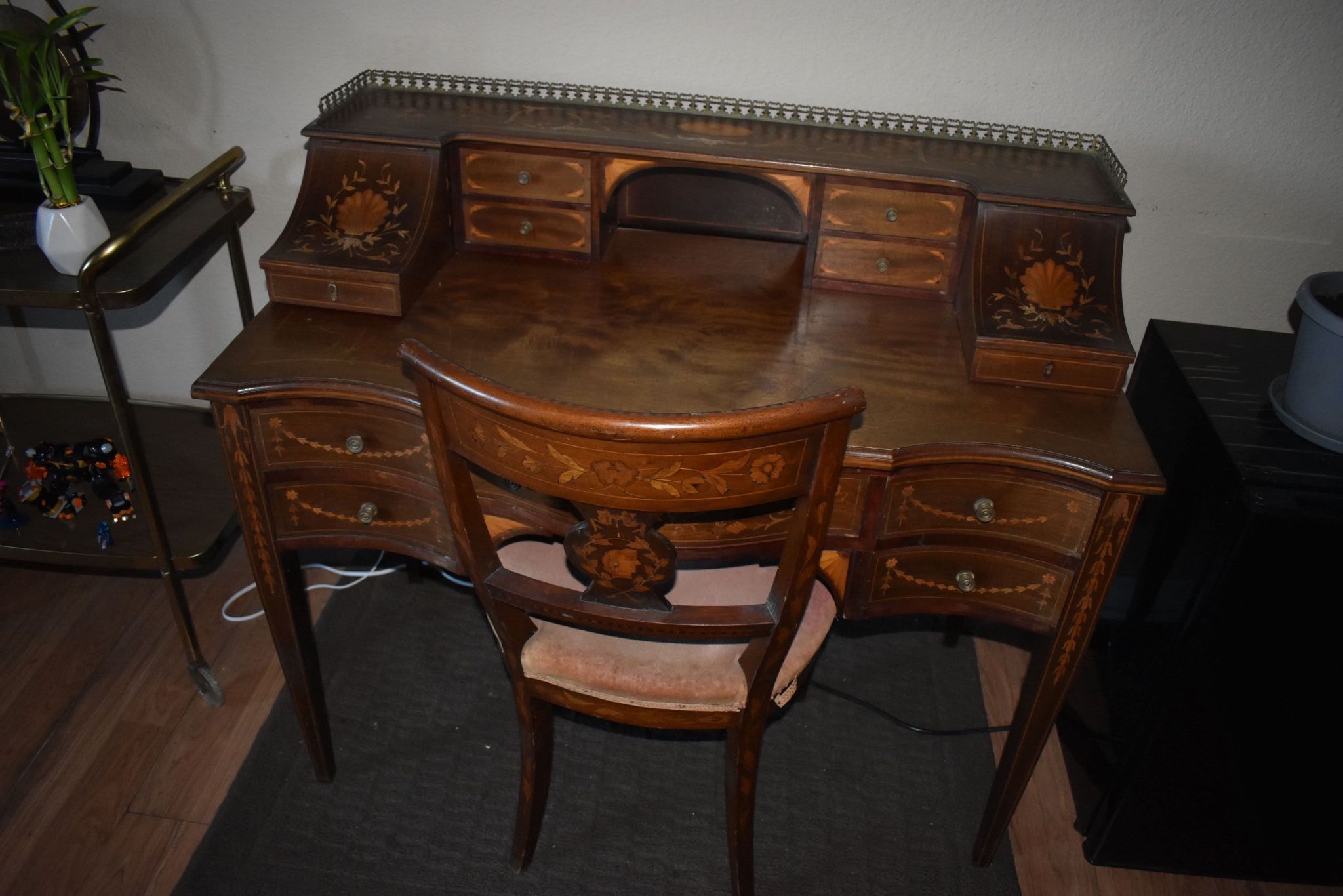 Antique Cirque Writing Desk with Original Chair – Elegant French Design with Functional Storage