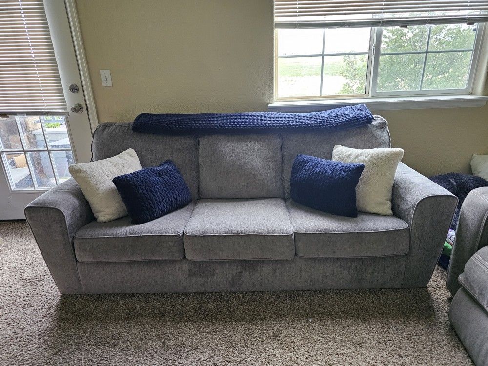 Sofa - Ashley Home Furniture