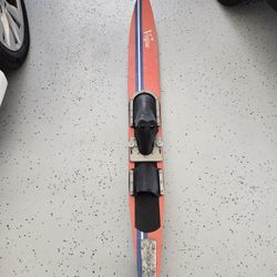 Vintage Vogue Slalom Ski