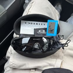 Oakley Radar EV Glasses 