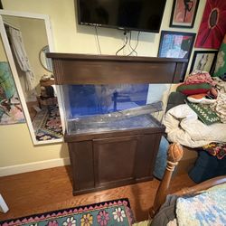 50 gallon wooden fish tank
