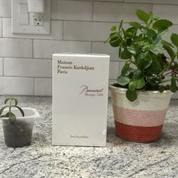 🌟 Maison Francis Kurkdjian Paris – Holiday Luxury Deal! 🌟