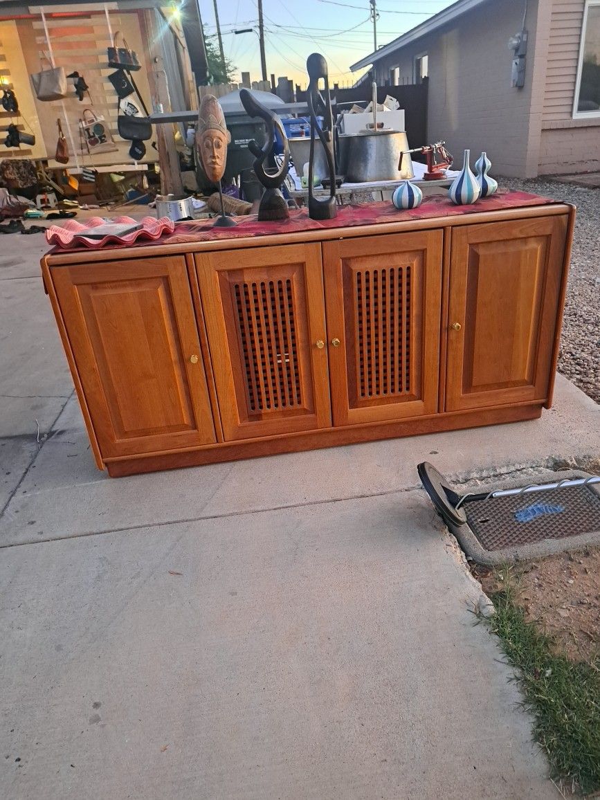 Wooden Cabinet Or Dry Bar