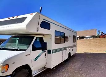 This van is ready 1997 Thor Motor Coach FOUR WINDS