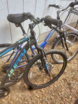 Huffy Mnt Bike. Rides Nice And Smooth.