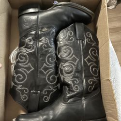 Reyme Cowboy Boots 