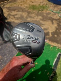 Titleist 909 D3 9.5 pro launch blue Golf club driver.
Come on