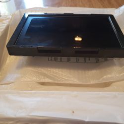 GM Display Screen. Part # 8-5-6-1-3-2-4-5