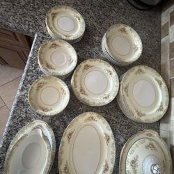Noritake Japan Set