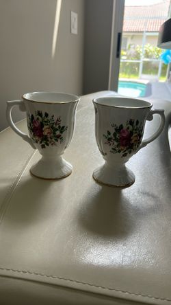 Royal Albert Old Country Roses, 1962LTD Set Of Mugs