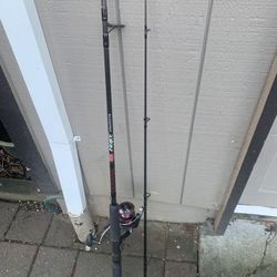 PENN 6000 COMBO ROD AND REEL