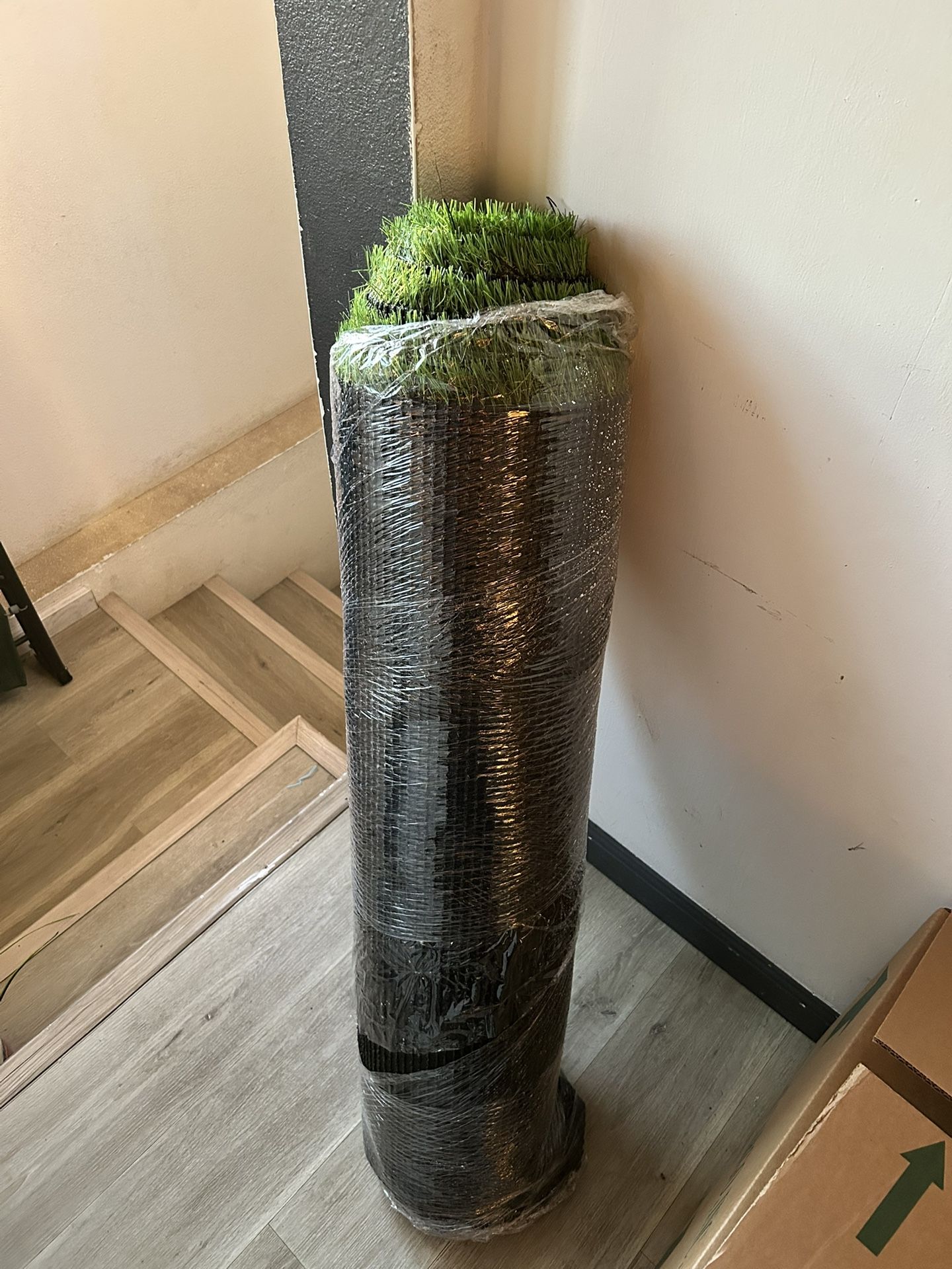 NEW Artificial Turf – 12 ft x 3 ft (36 sq ft)