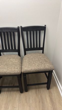 4 kitchen chairs