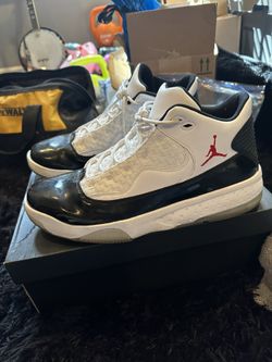 Jordan Max Aura 2 