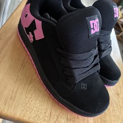 dc shoes pink