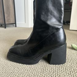 Black fake leather chunky boots