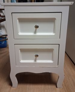 1 nightstand/ side table