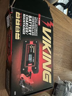 Viking 4 Amp Fully Automatic Microprocessor-Controlled Battery Charger / Maintainer