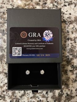 1ct  Diamond Stud Earrings