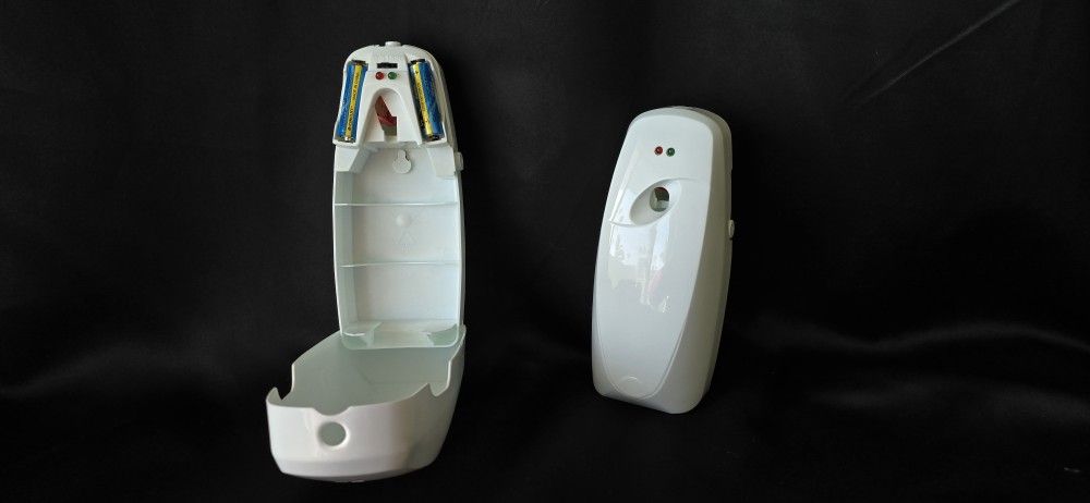 Automatic Fragrance Dispenser