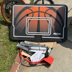 New Basketball Backboard And Mount