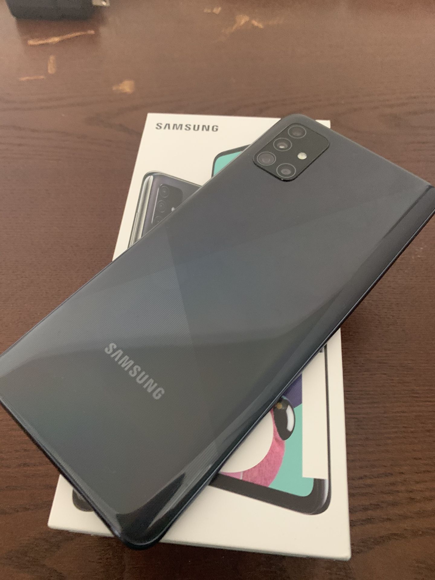 Samsung Galaxy a51 desbloqueado!!