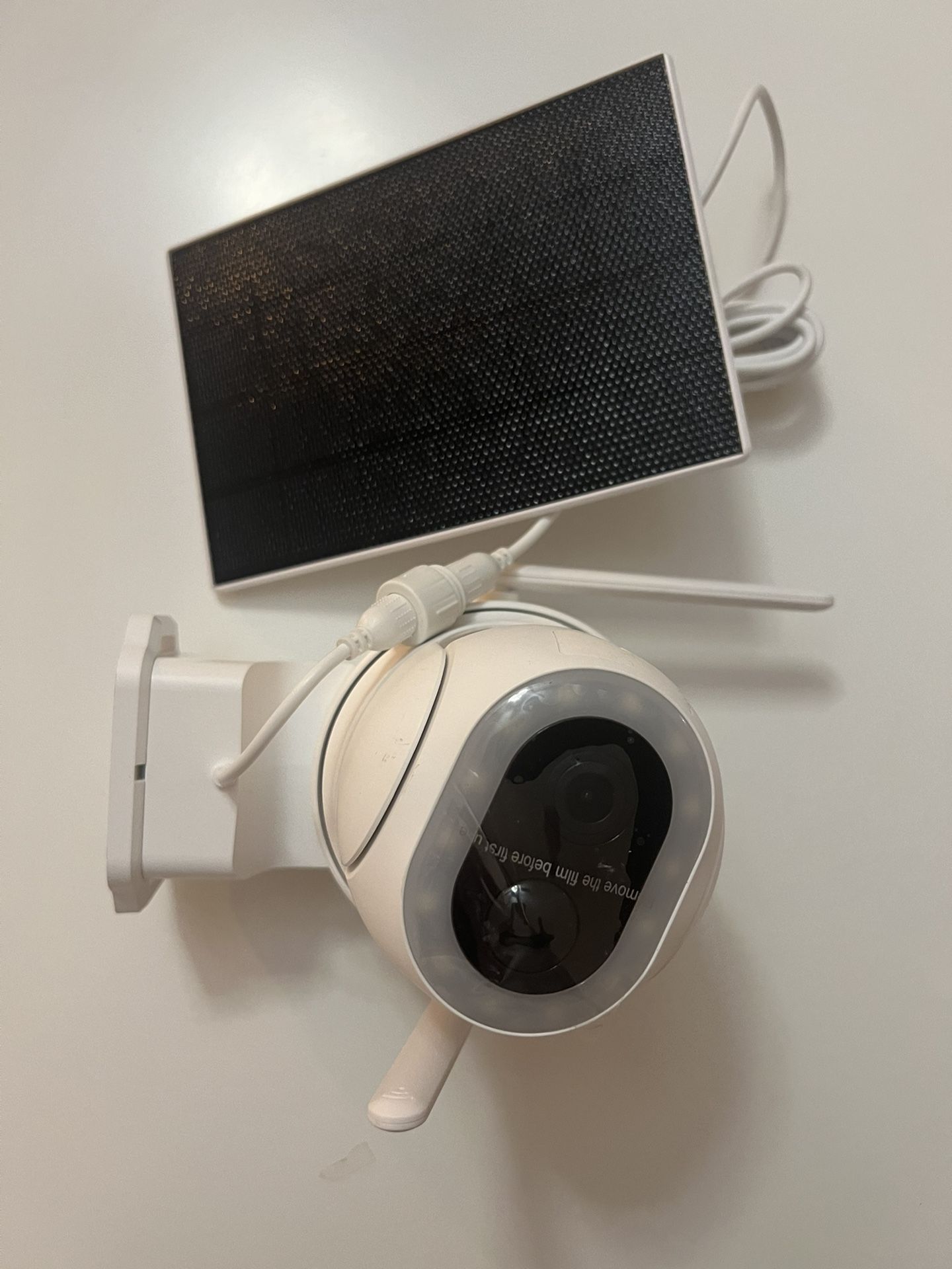 Indoor / Outdoor Security Camera 