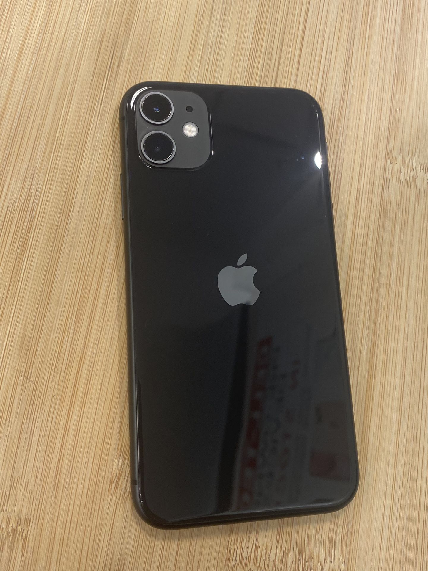 iPhone 11 Fully Unlocked
